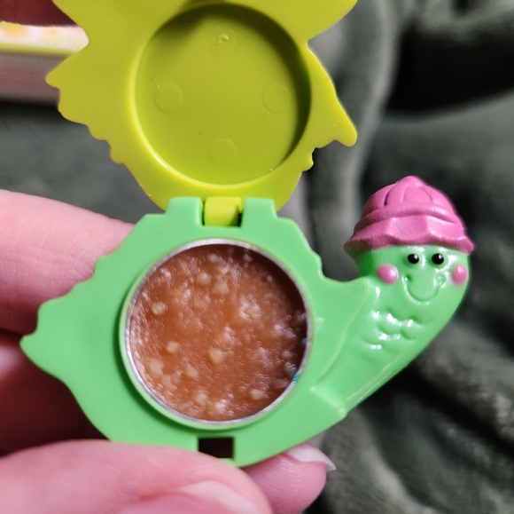 Vintage Avon Myrtle Turtle pin pal fragrance pin, 1974. 50 years old! - Picture 3 of 7